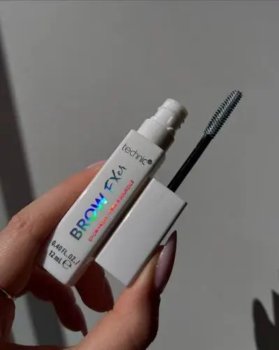 Technic Brow Fixer Paste